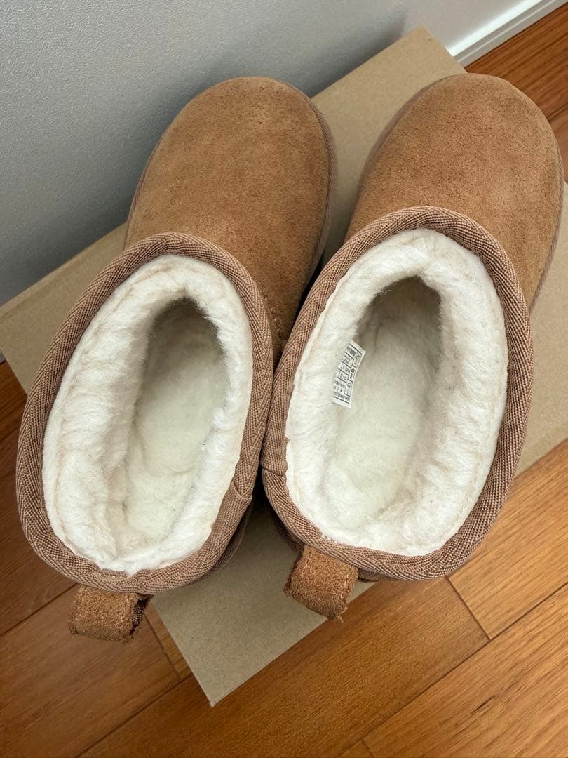 UGG クラシック ウルトラ ミニ プラットフォーム 厚底ブーツ 23cm