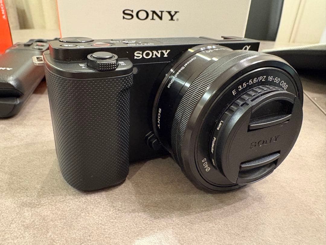 【美品】5年保証付き SONY ZV-E10 ミラーレスカメラ 4K