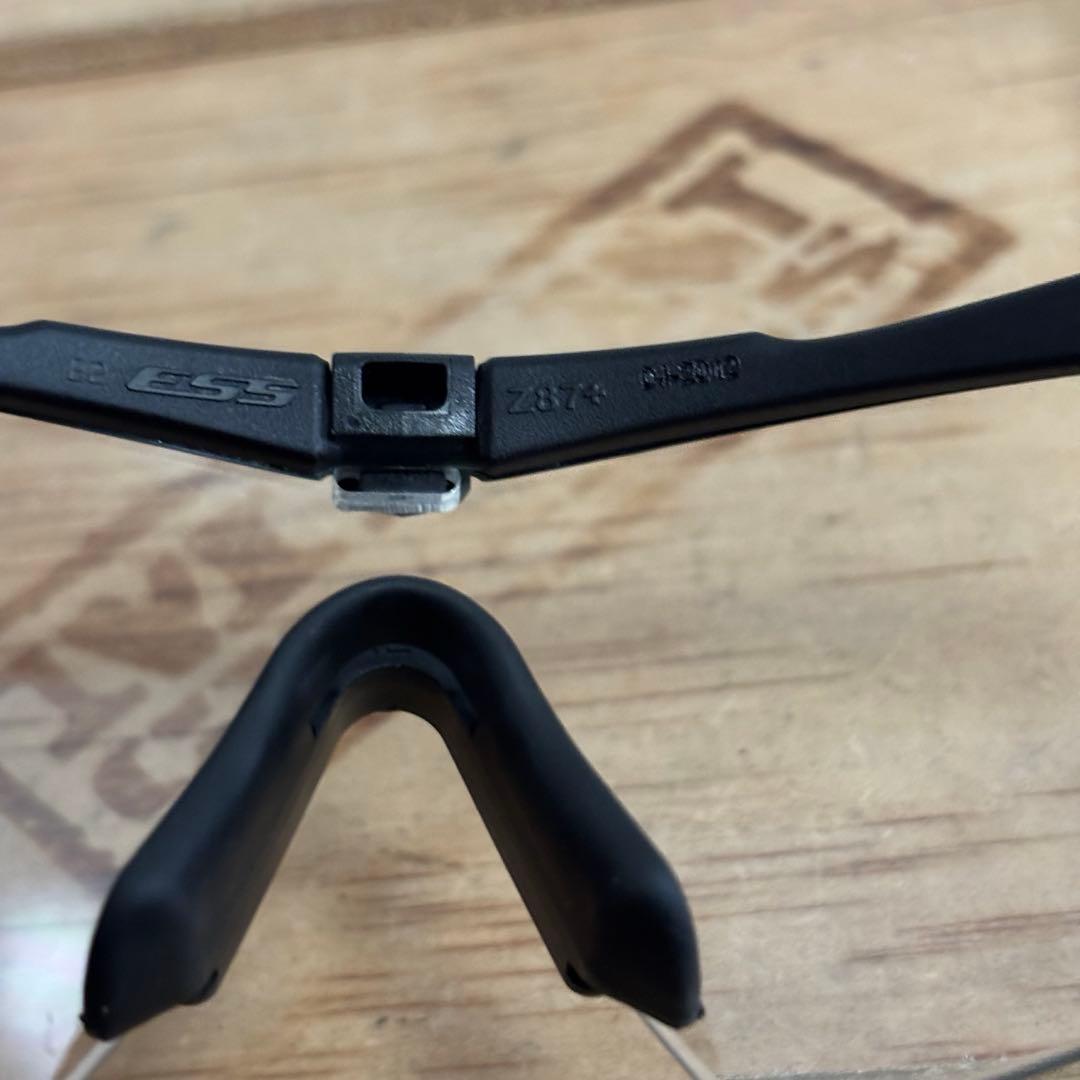 極美品　米軍　実物　ESS CROSSBOW ブラック　クリアレンズ　セット
