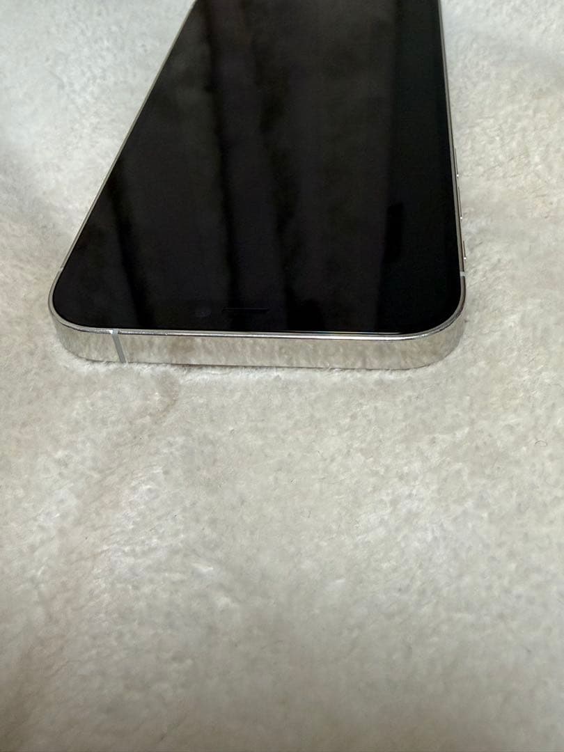 ウ*ジ様 iPhone 12 Pro シルバー 本体