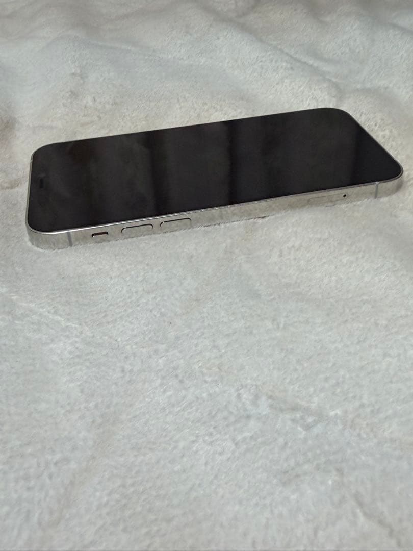 ウ*ジ様 iPhone 12 Pro シルバー 本体
