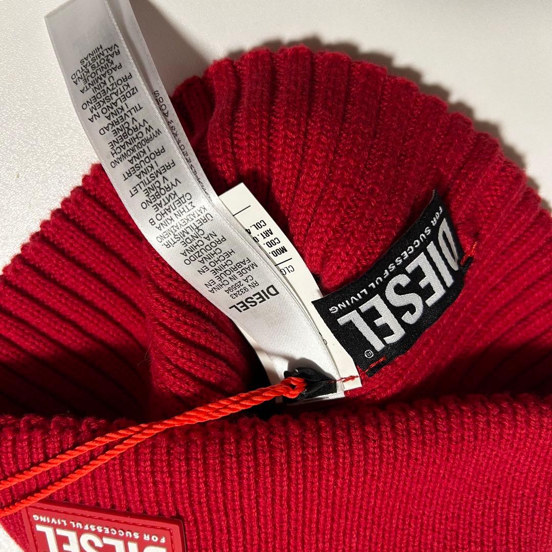 【新品未使用】タグ付き　ニットキャップ ビーニー ロゴ DIESEL
