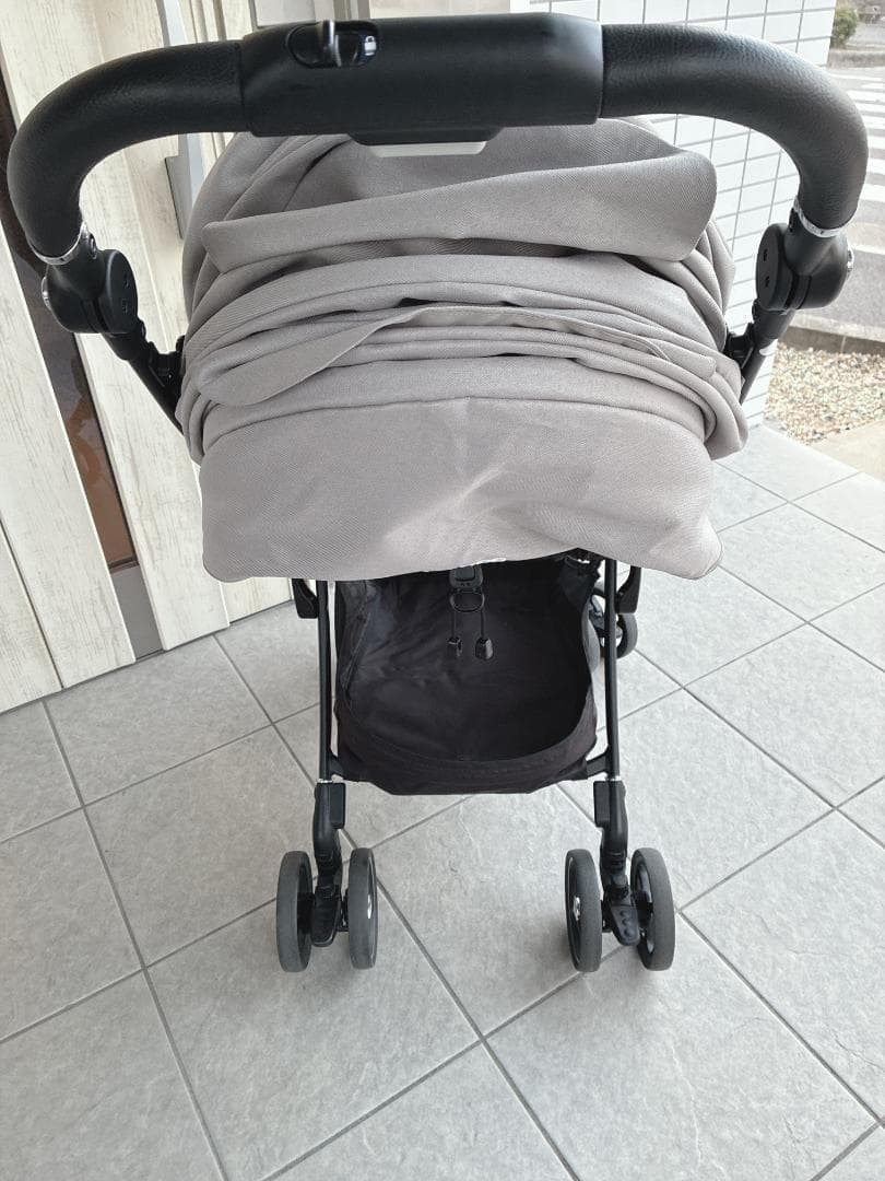 グリーン⭐️極美品⭐️ 2023年製 アップリカ ラクーナ プラス