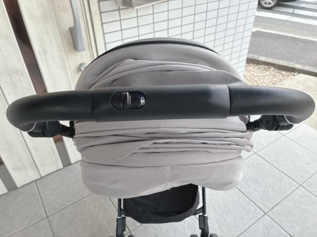 グリーン⭐️極美品⭐️ 2023年製 アップリカ ラクーナ プラス