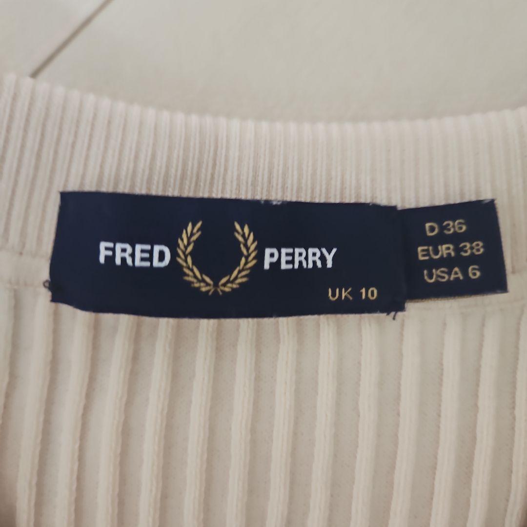 FRED PERRY アイボリー 長袖ポロシャツ