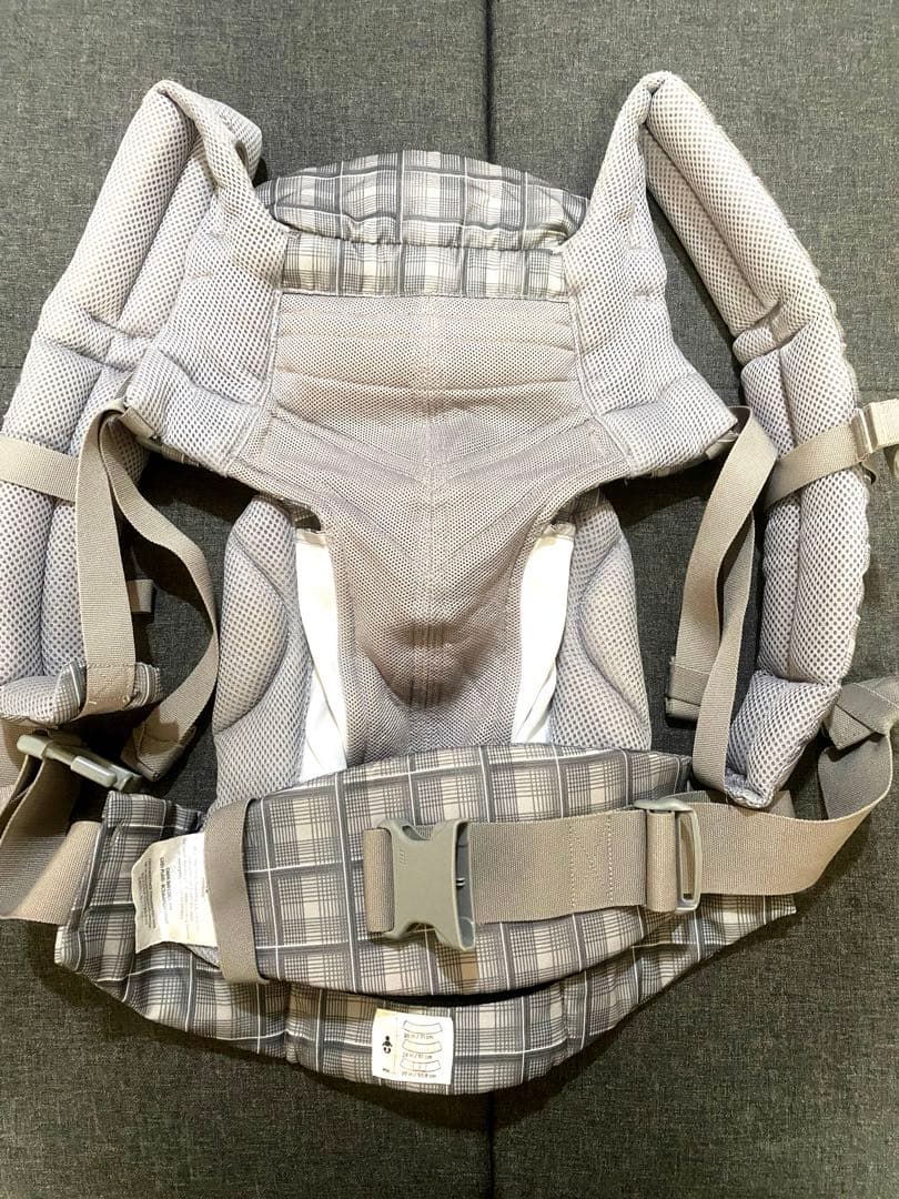 美品　ergobaby オムニ360 抱っこ紐 グレー・チェック柄