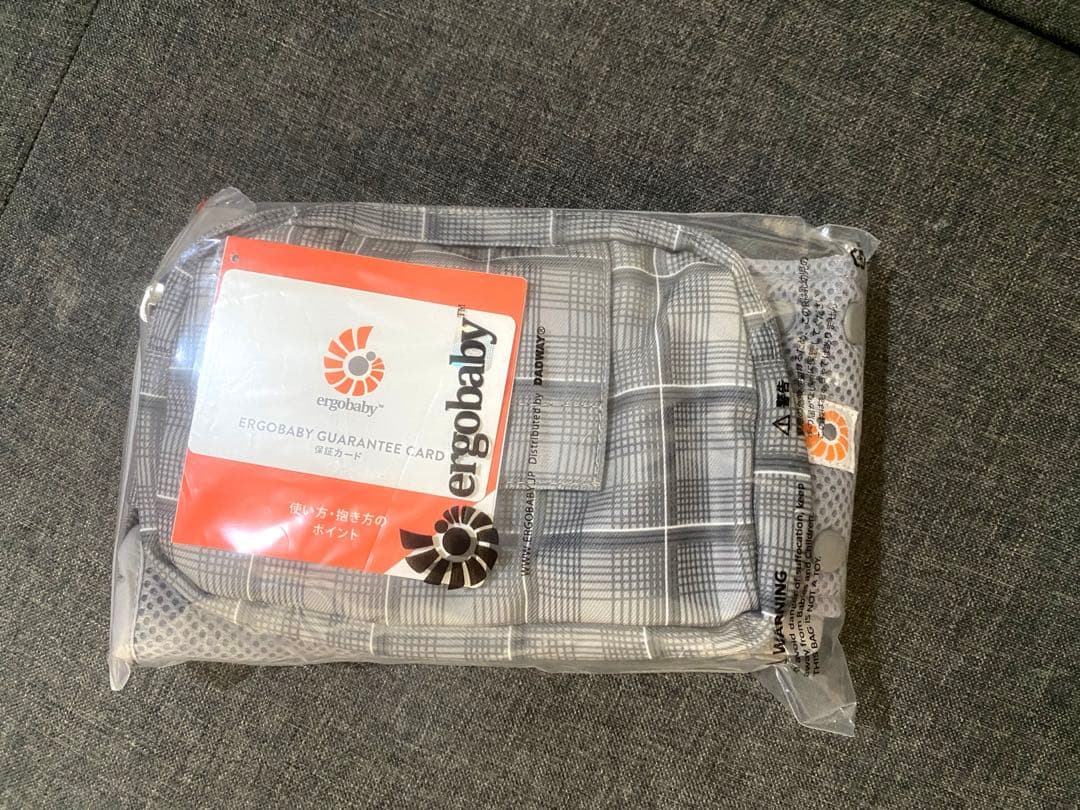 美品　ergobaby オムニ360 抱っこ紐 グレー・チェック柄