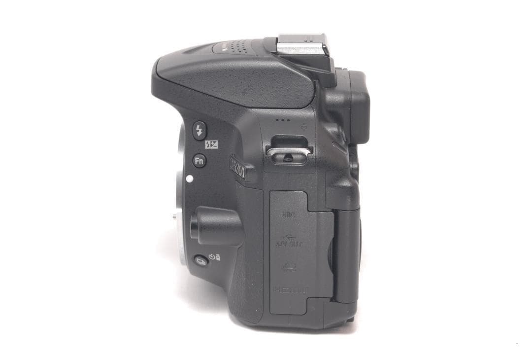 ⭐️スマホ転送OK＆高画質⭐️Nikon D5300　ニコン　デジタル一眼レフ