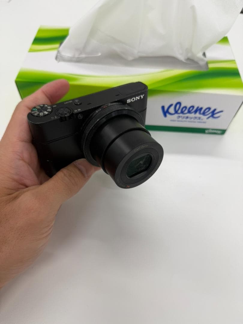 【美品　アンティーク】ソニー SONY DSC-RX100 デジカメ