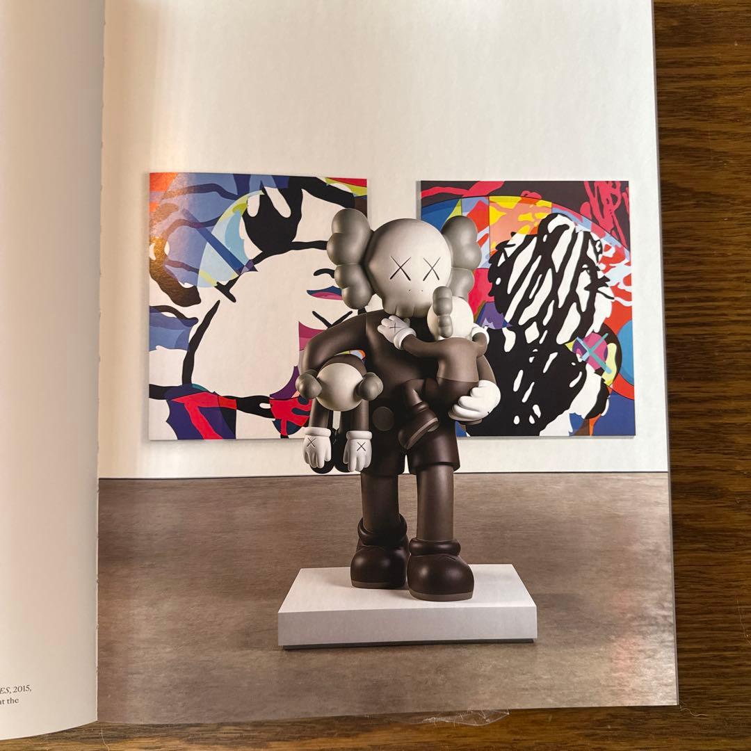 アート・デザイン・音楽 KAWS Companionship intheAgeofLoneliness