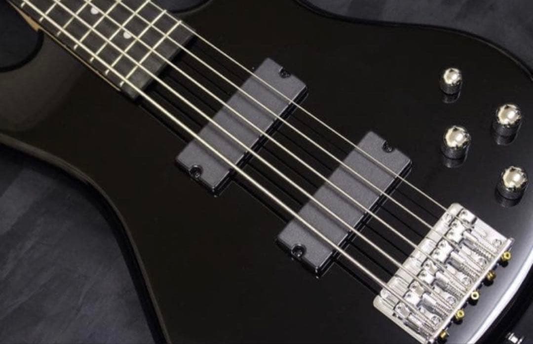Ibanez / Gio Series / GSR205-BK 5弦エレキベース