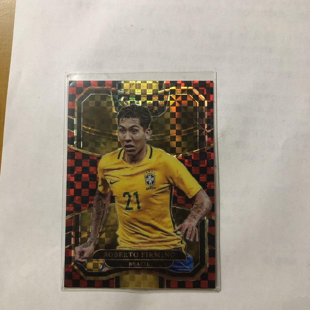 スポーツ選手 SELECT PRIZM PANINI ROBERTO FIRMINO