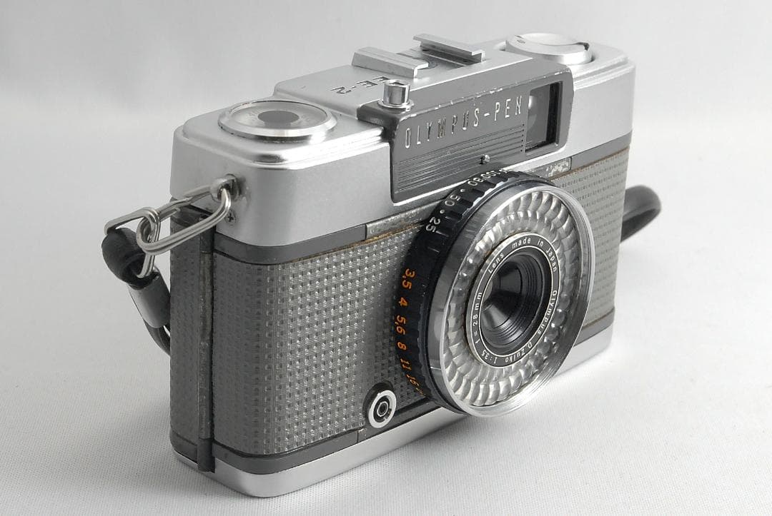 オリンパス OLYMPUS-PEN EE-2 ハーフサイズフィルムカメラ