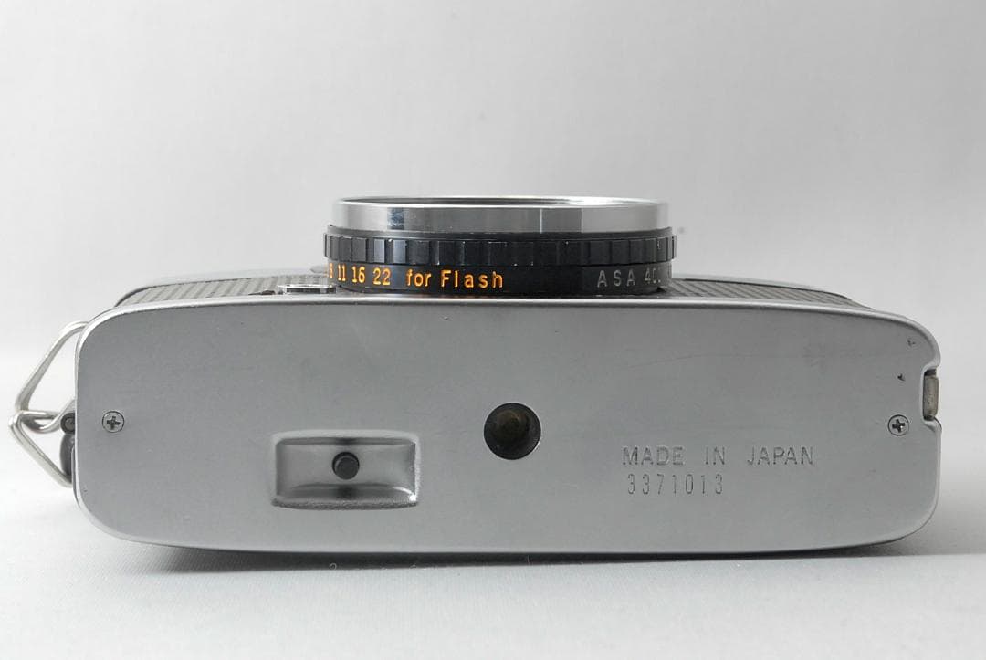オリンパス OLYMPUS-PEN EE-2 ハーフサイズフィルムカメラ