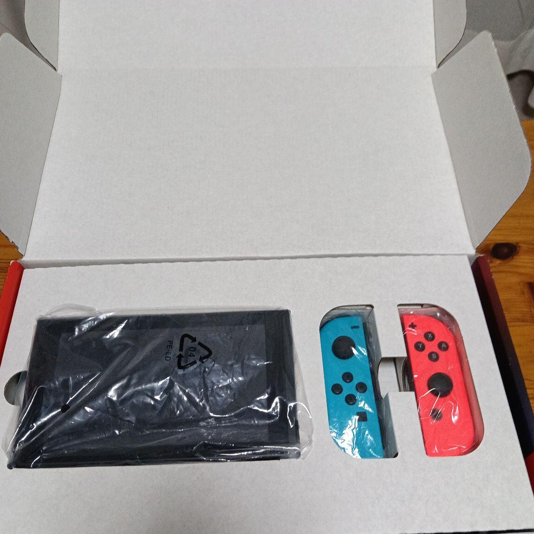 値下げNintendo Switch 本体 青赤 JoyCon付 【美品・完品】