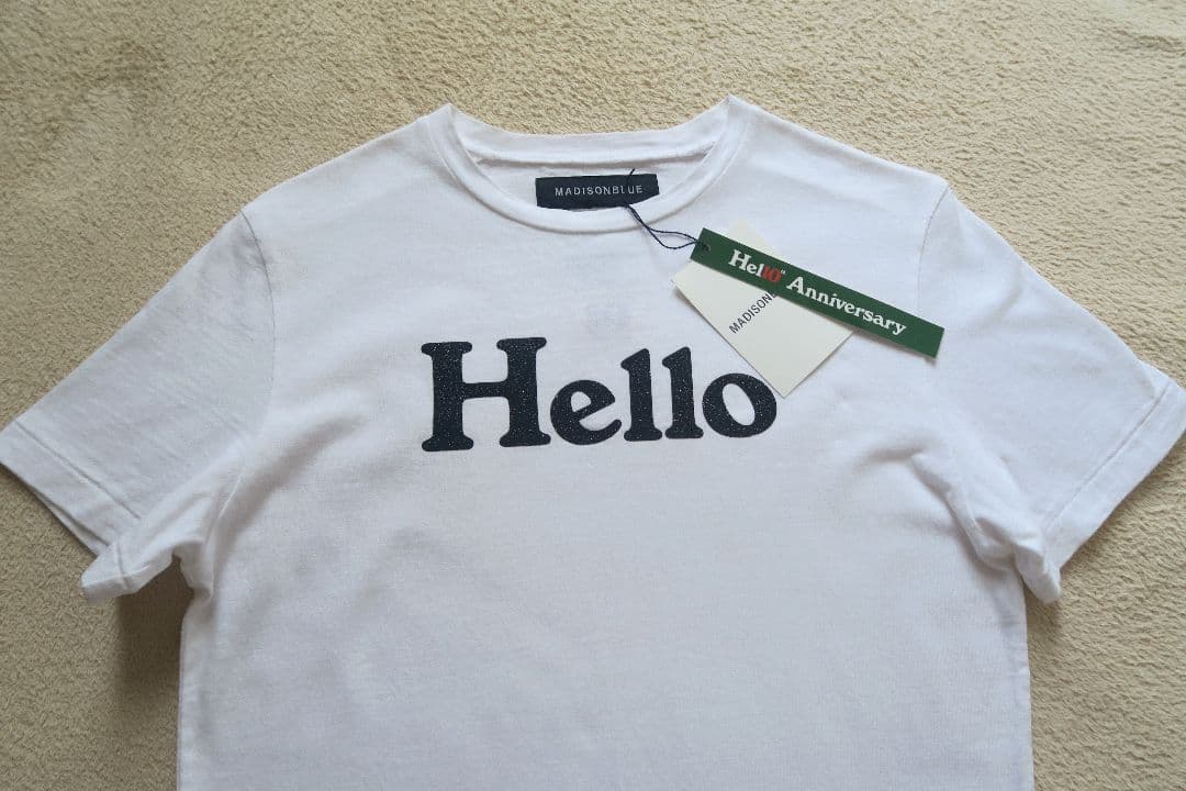 マディソンブルー HELLO Tシャツ 10周年限定