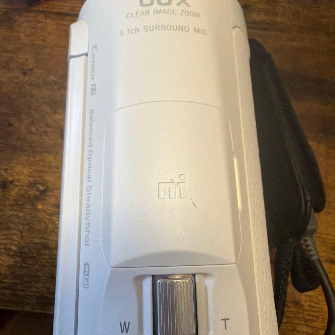 SONY Handycam HD ビデオカメラ本体　HDR-680