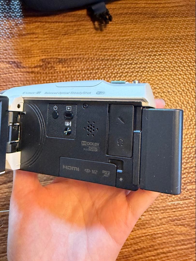 SONY Handycam HD ビデオカメラ本体　HDR-680