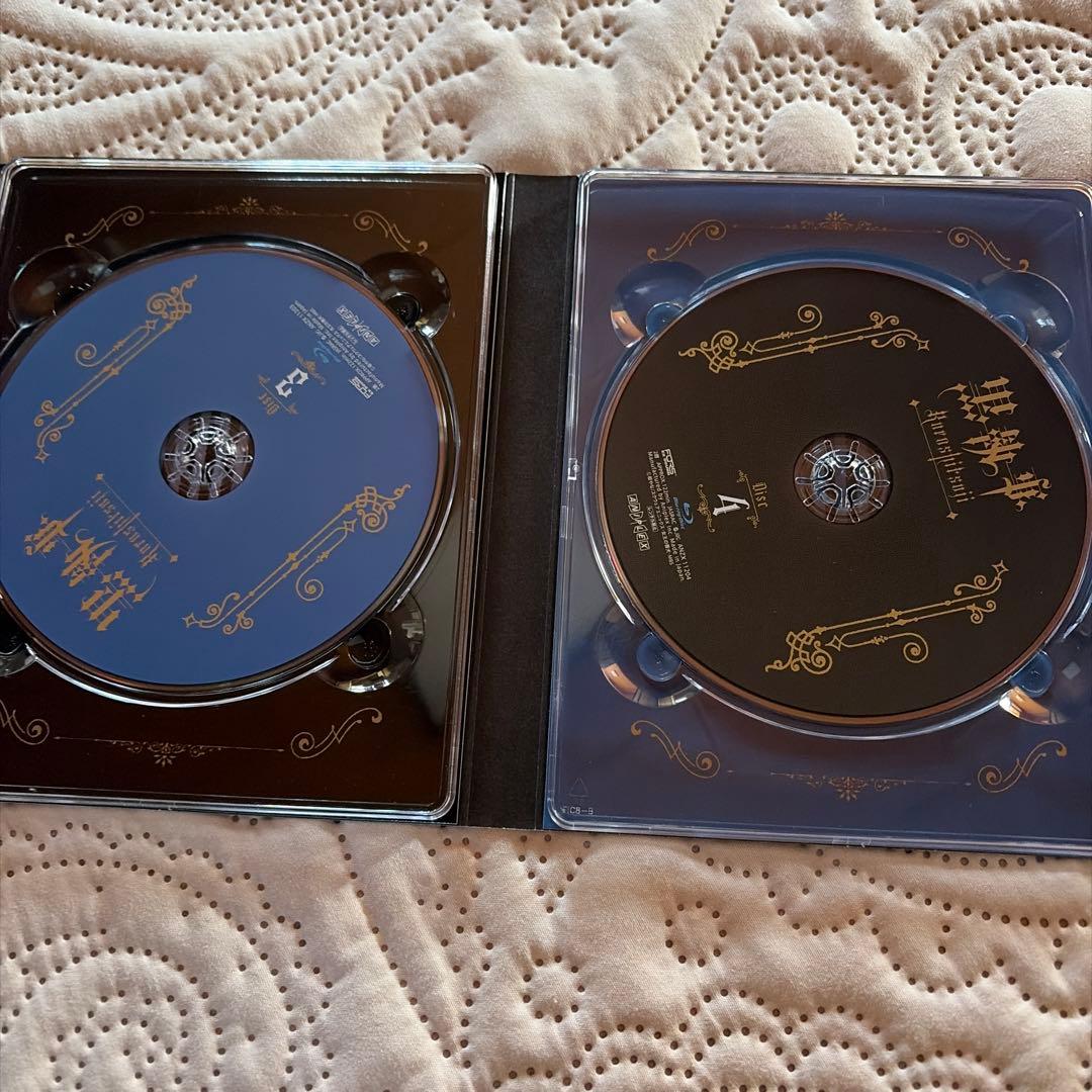 黒執事 Blu-ray Disc BOX〈完全生産限定版・10枚組〉