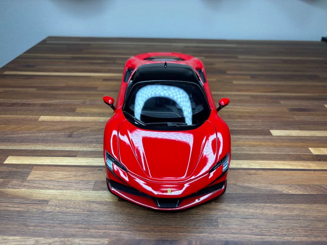 マイスト　1/18 SF90 Stradale