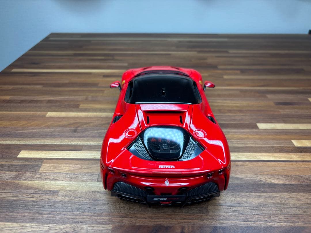 マイスト　1/18 SF90 Stradale
