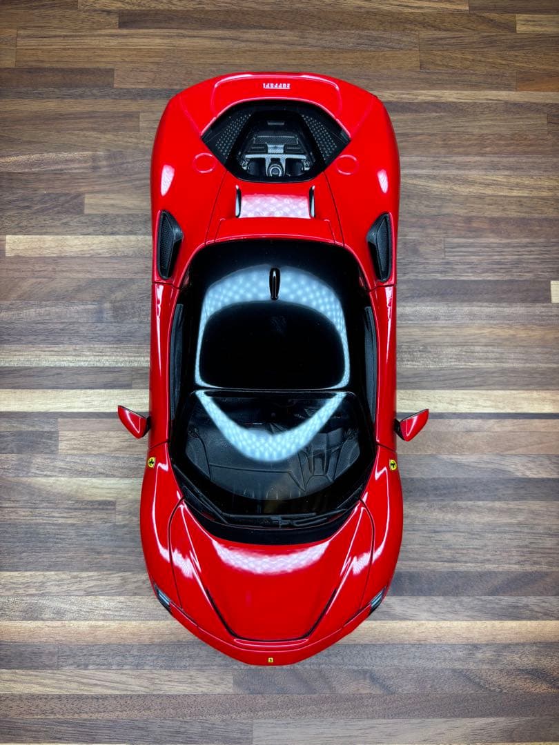 マイスト　1/18 SF90 Stradale