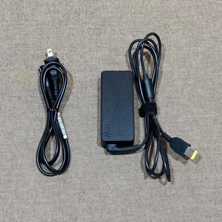 レノボ ノートPC ThinkPad L570【中古】