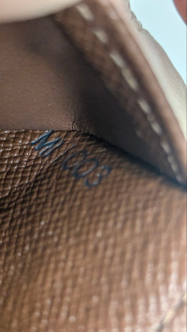 Louis Vuitton ルイヴィトンモノグラム 二つ折りコンパクトウォレット