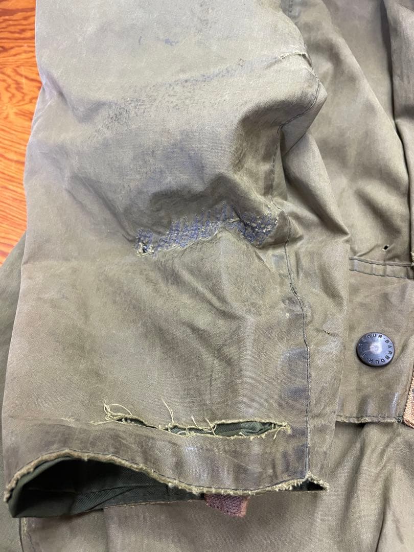 M*i様 Barbour BEAUFORT ハブアー ビンテージジャケット イン