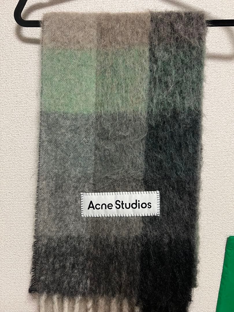 Acne Studios グレー系 マフラー