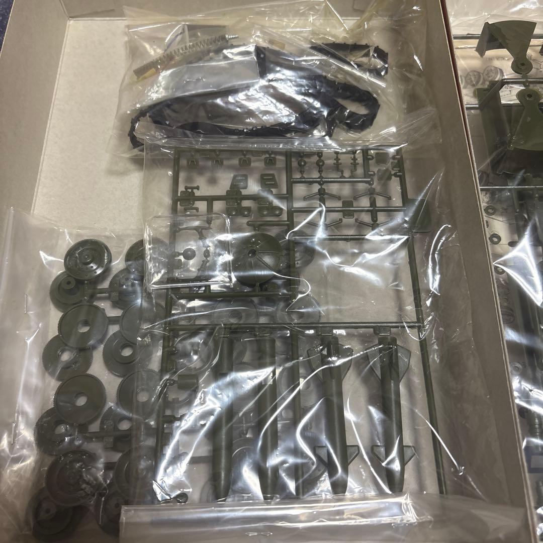 AK-16 連結戦車クローラー 1/35 スケール