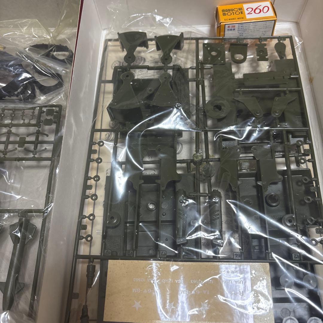 AK-16 連結戦車クローラー 1/35 スケール
