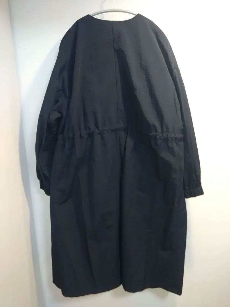 ビアズリーBEARDSLEY　バルーン袖フレアーコート　新品・タグ付　ブラック