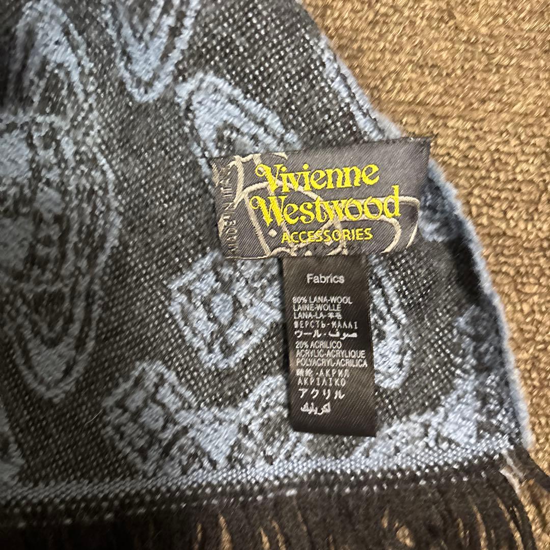 Vivienne Westwood デザインストール