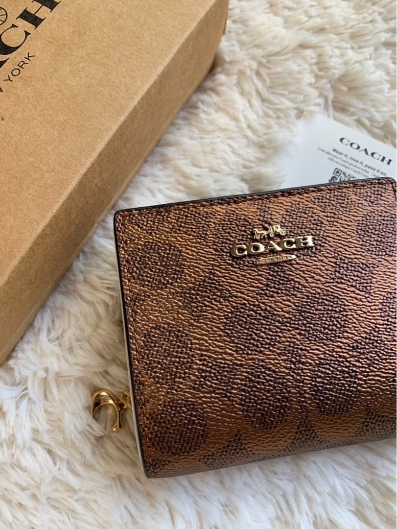 最終価格！新作 新品未使用 COACH 二つ折り財布 ブラウン コッパー