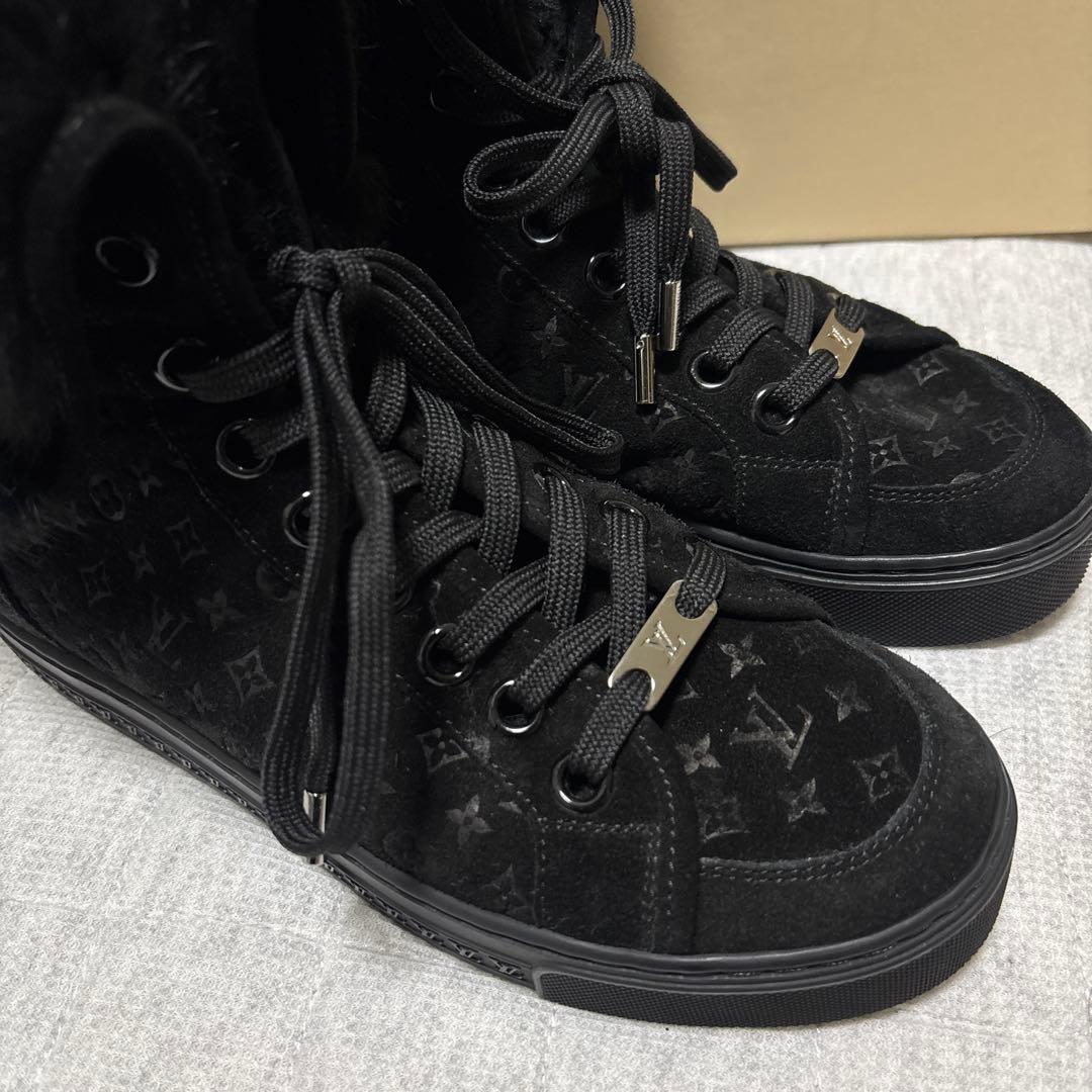 LOUIS VUITTON ルイヴィトンファーハイカットロゴスニーカー