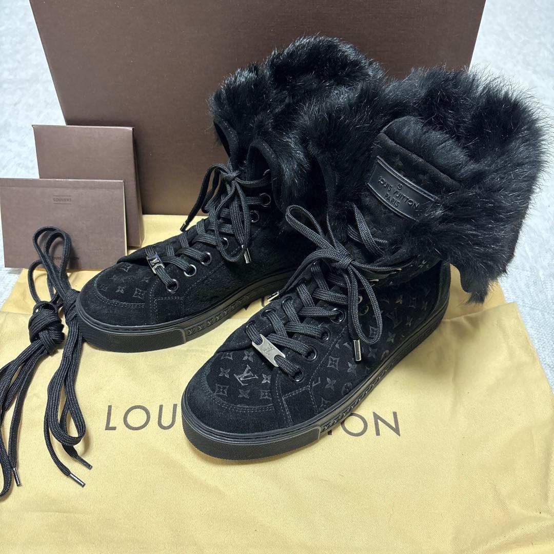LOUIS VUITTON ルイヴィトンファーハイカットロゴスニーカー