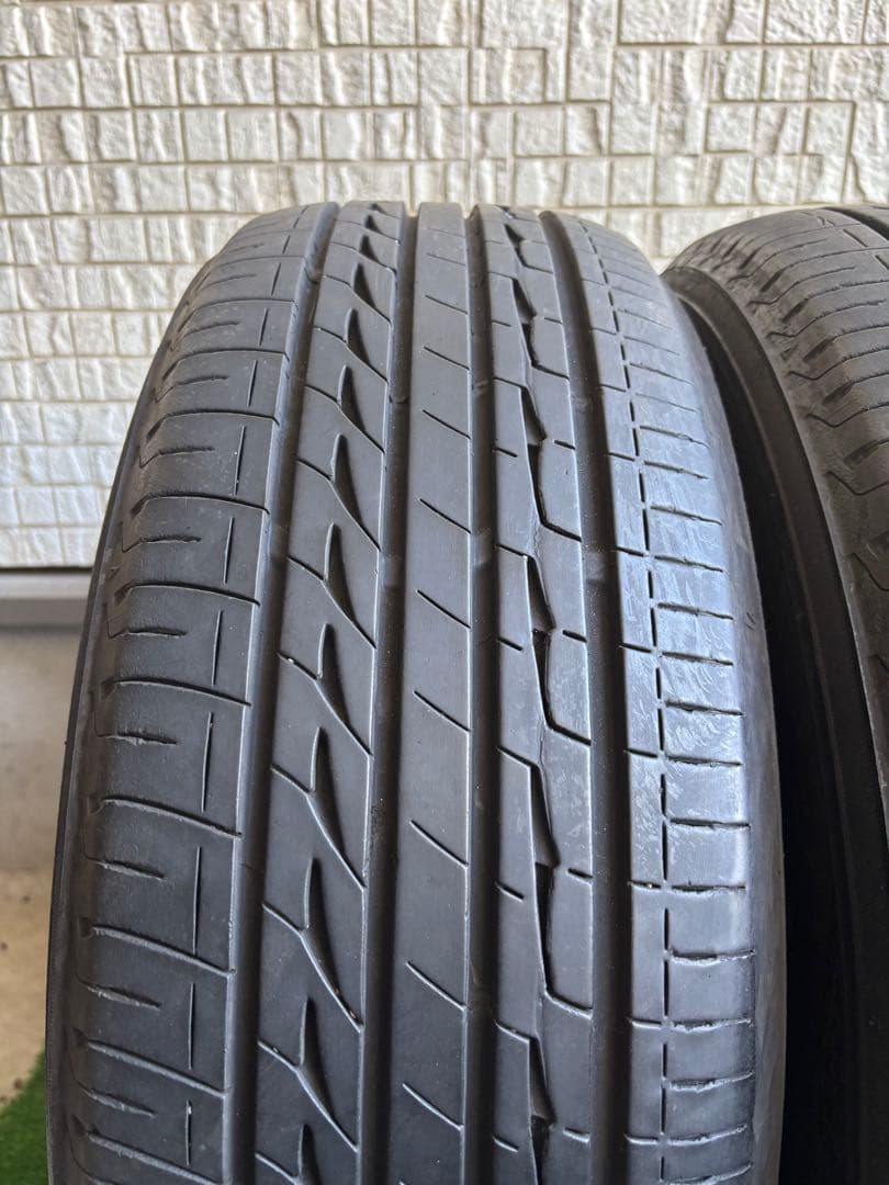 ①【国産バリ溝・送料無料‼️】205/60R16ブリヂストンREGNO GRXⅡ