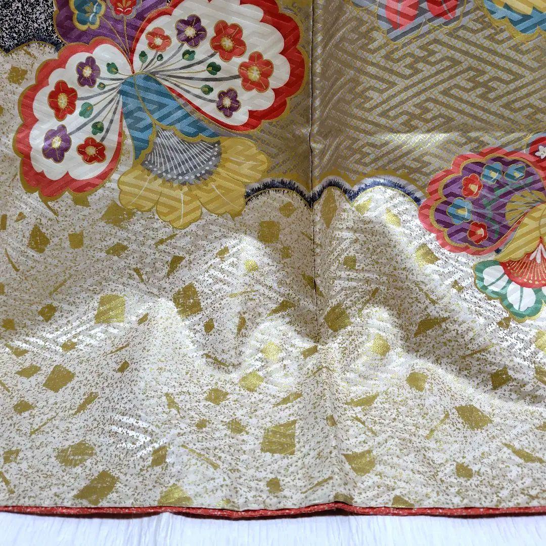 正絹　草花模様　お振袖 　美品