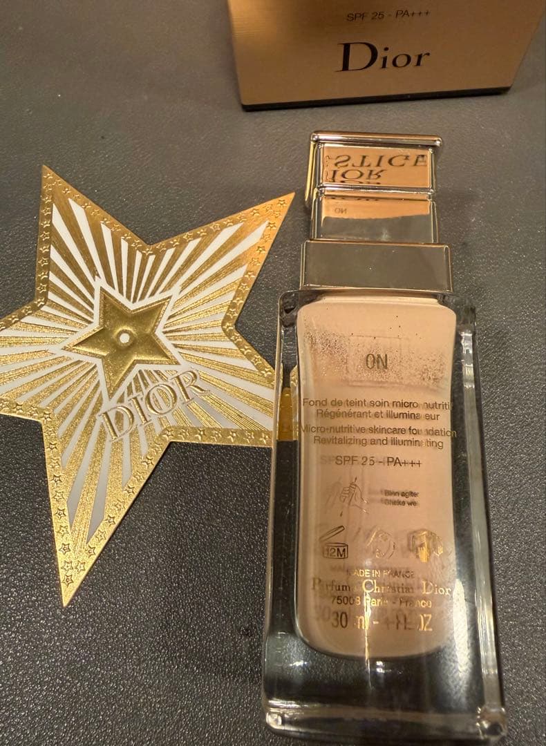 ⭐︎Dior⭐︎プレステージ フルイド タンドゥローズ0N ニュートラル