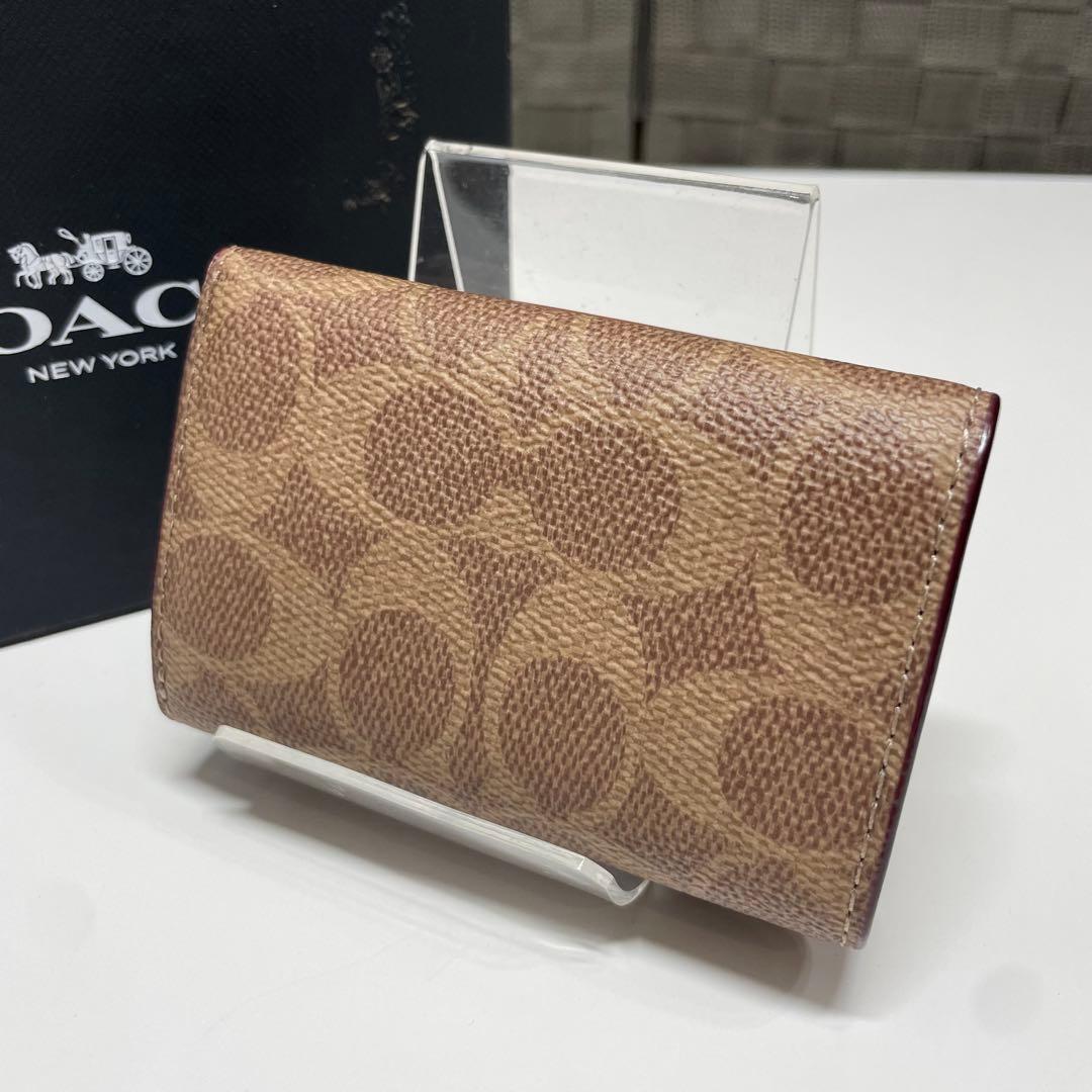 ア*キ様 未使用品　COACH 三つ折り財布 ブラウンレザー