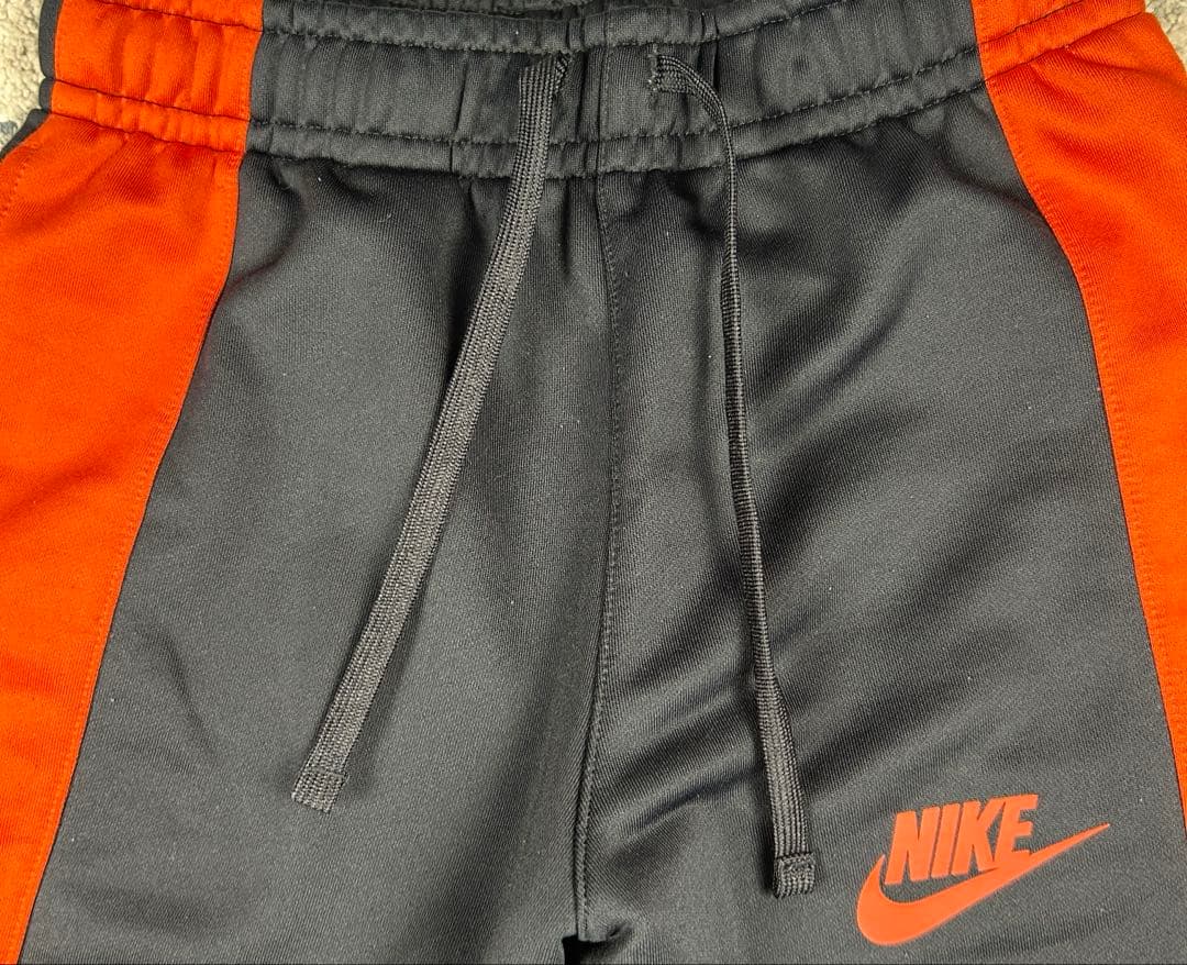 【美品/XS】ナイキ ジャージ セットアップ 上下 オレンジ 黒 トレーニング