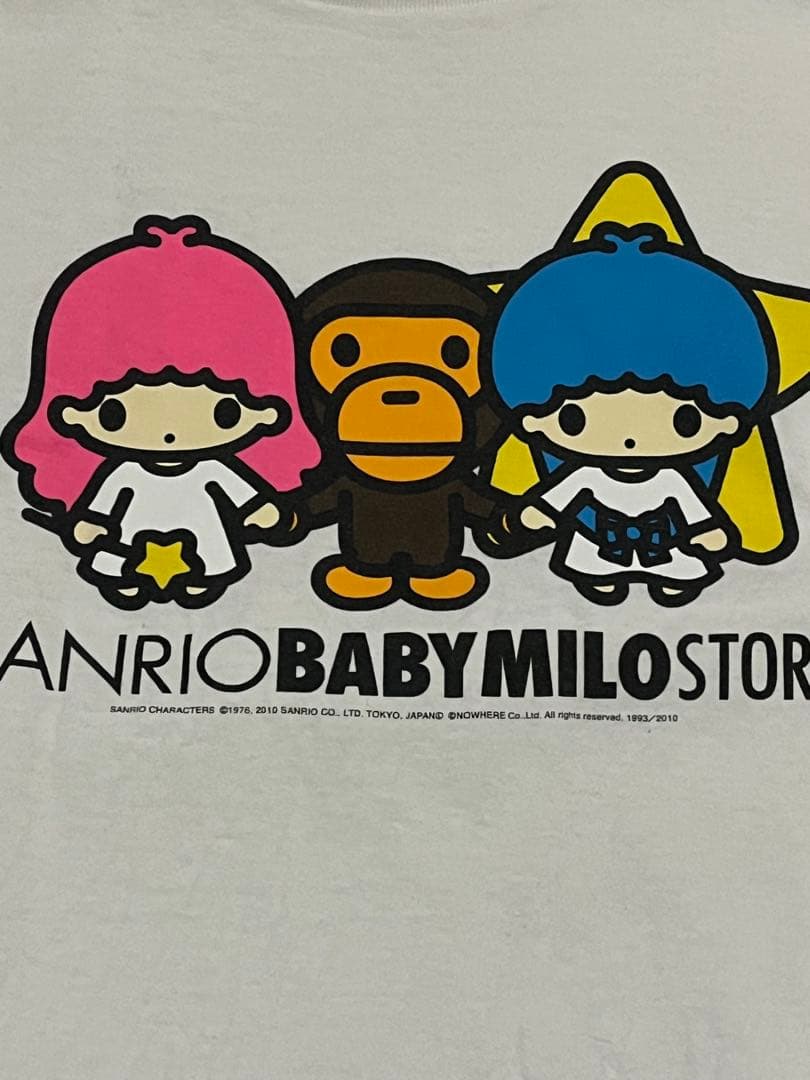 SANRIO BABY MILO STORE Tシャツ