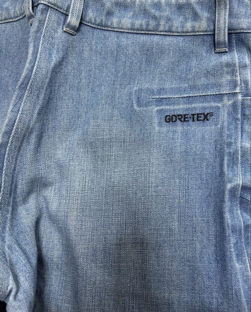 【2回着用のみ・美品】GORE-TEX デニムパンツ スキーウェア スノーボード