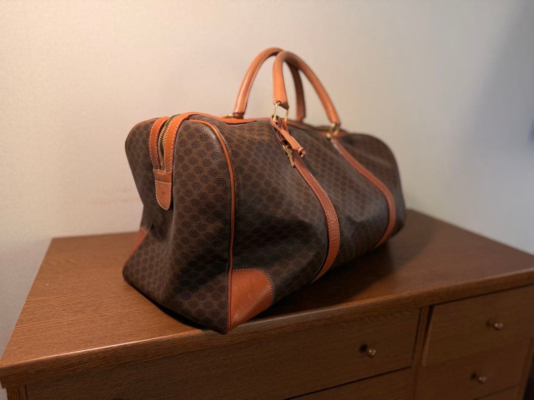 CELINE ボストンバッグ（美品）9/30まで