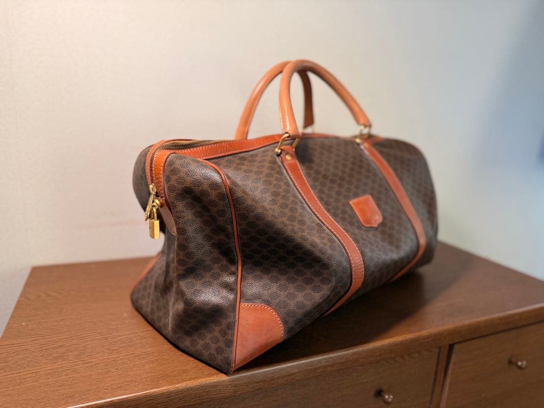 CELINE ボストンバッグ（美品）9/30まで