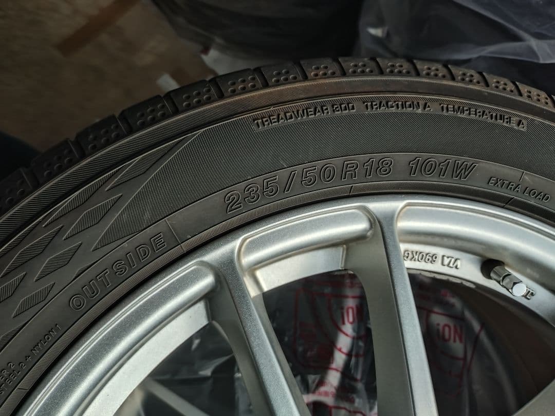 タイヤ・ホイール YOKOHAMA BluEarth-GT AE51 235/50R18