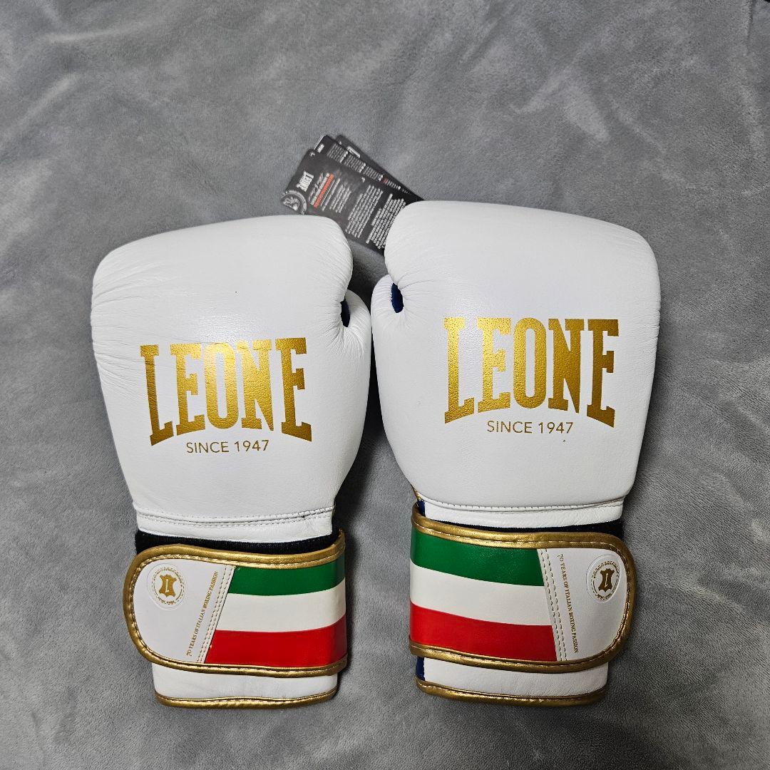 LEONE 1947 ボクシンググローブ ホワイト 10oz