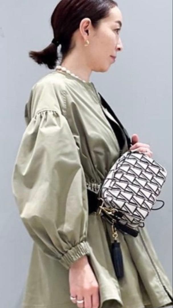 お値下げ☆美品☆ノーカラーギャザーＺＩＰアップブルゾン