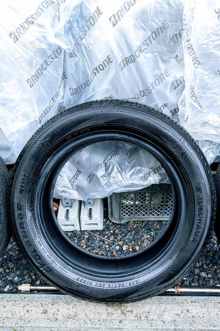 デリカD5純正タイヤ4本 GEOLANDAR SUV 225/55R18
